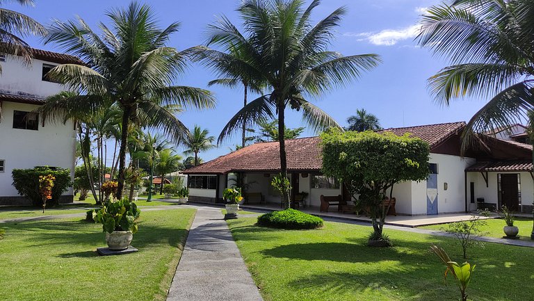 Duplex c/ Hidro - Cond. Luxo c/ 3 Praias