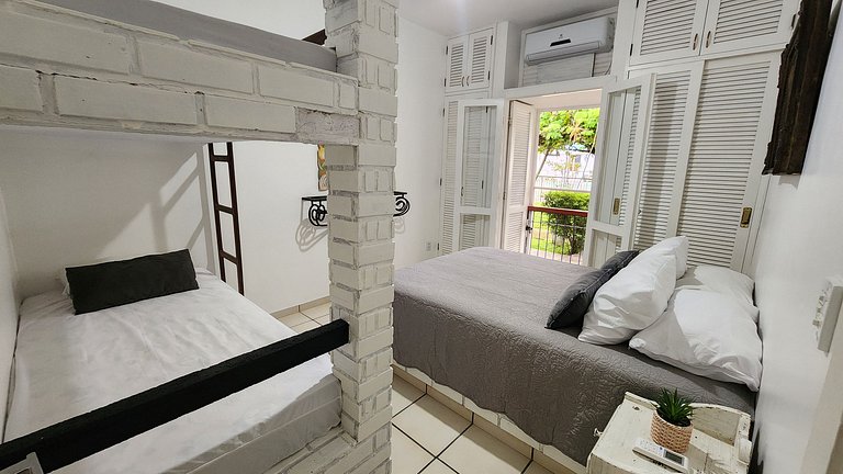 Duplex c/ Hidro - Cond. Luxo c/ 3 Praias