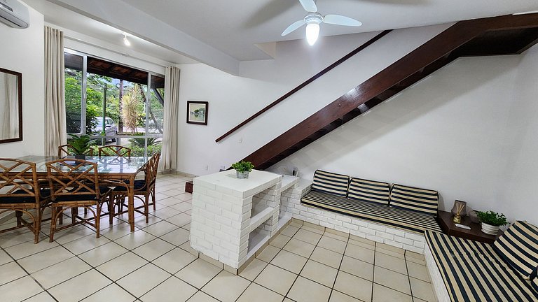 Duplex c/ Hidro - Cond. Luxo c/ 3 Praias