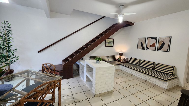 Duplex c/ Hidro - Cond. Luxo c/ 3 Praias